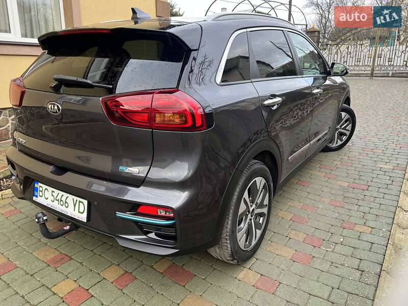 Внедорожник / Кроссовер Kia Niro 2020 в Львове