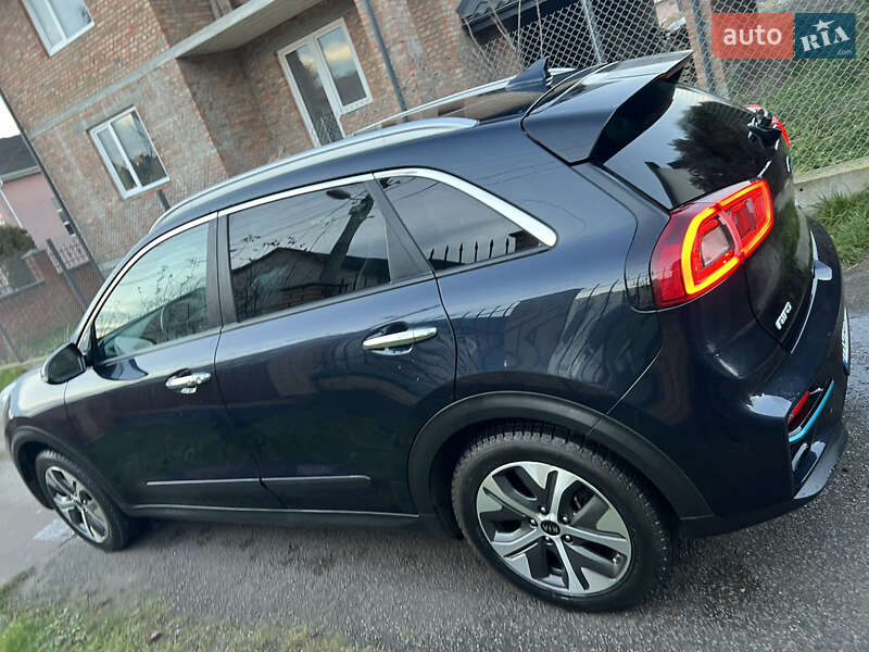 Позашляховик / Кросовер Kia Niro 2019 в Луцьку