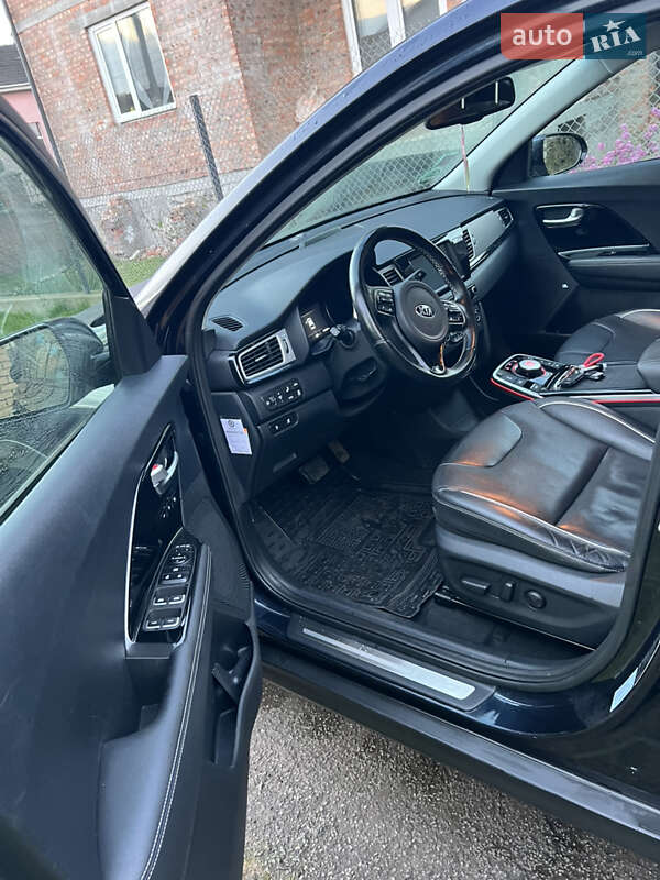 Позашляховик / Кросовер Kia Niro 2019 в Луцьку