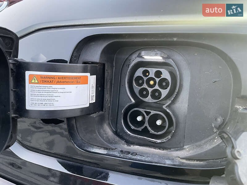 Внедорожник / Кроссовер Kia Niro 2020 в Львове