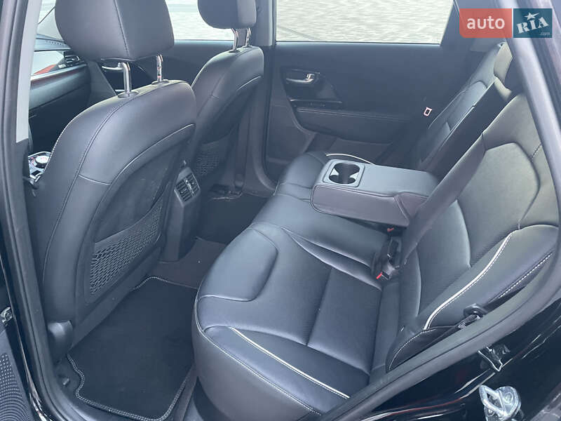 Внедорожник / Кроссовер Kia Niro 2020 в Львове