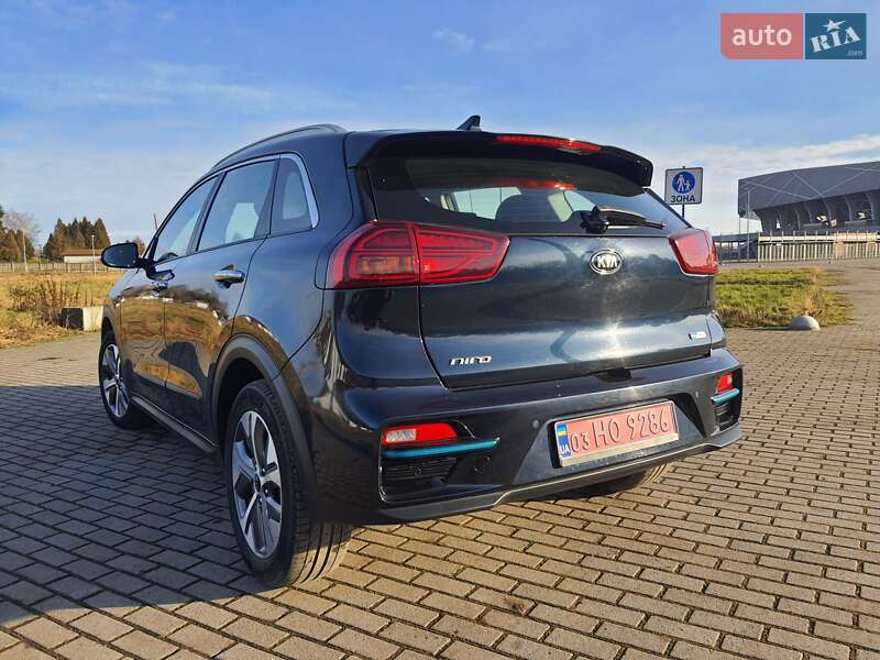 Позашляховик / Кросовер Kia Niro 2020 в Львові