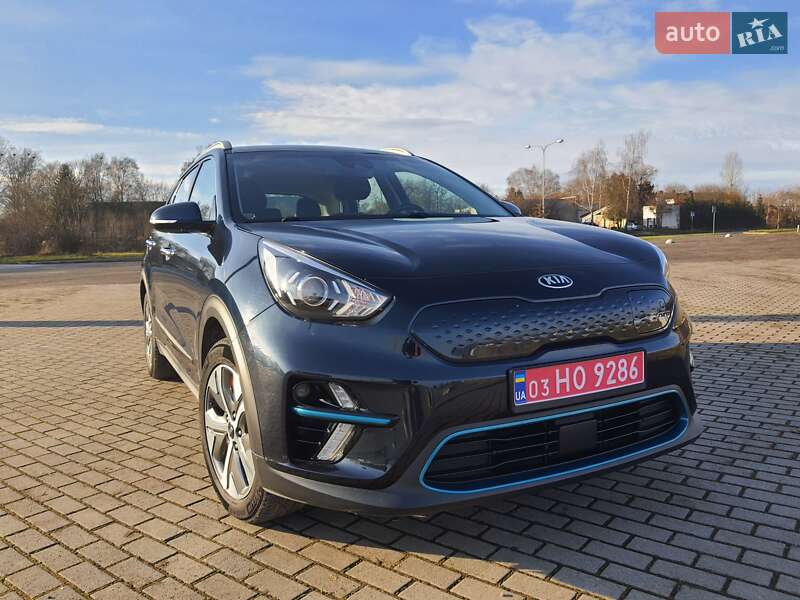Позашляховик / Кросовер Kia Niro 2020 в Львові
