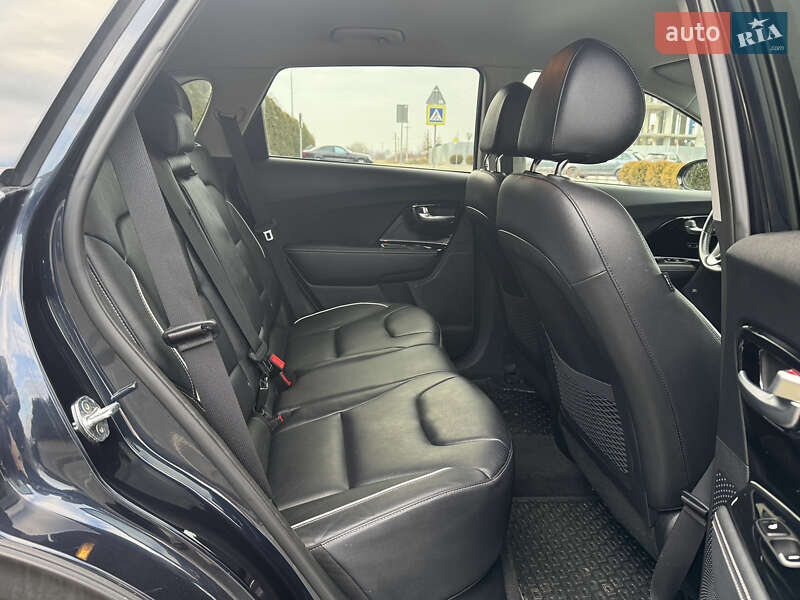 Внедорожник / Кроссовер Kia Niro 2020 в Львове фото 6 Внедорожник / Кроссовер Kia Niro 2020 в Львове
