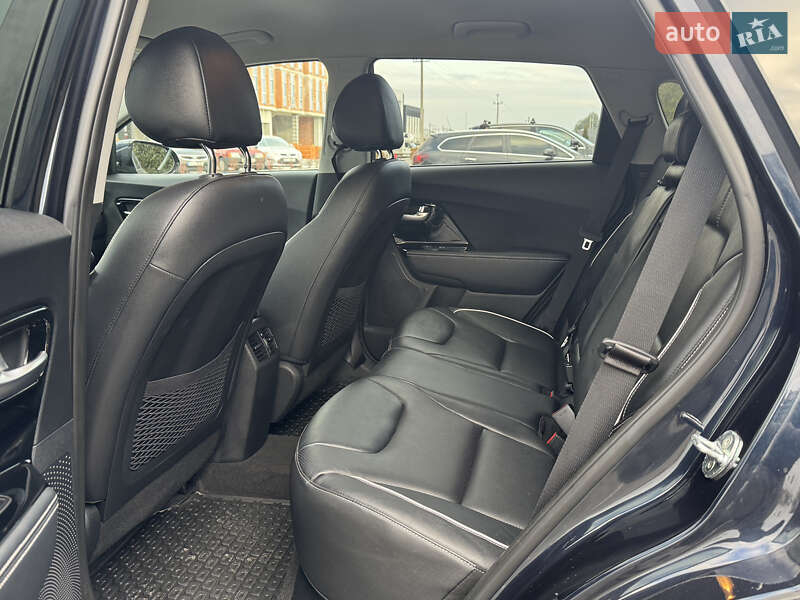 Внедорожник / Кроссовер Kia Niro 2020 в Львове фото 13 Внедорожник / Кроссовер Kia Niro 2020 в Львове