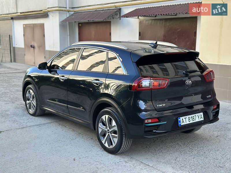 Позашляховик / Кросовер Kia Niro 2019 в Івано-Франківську