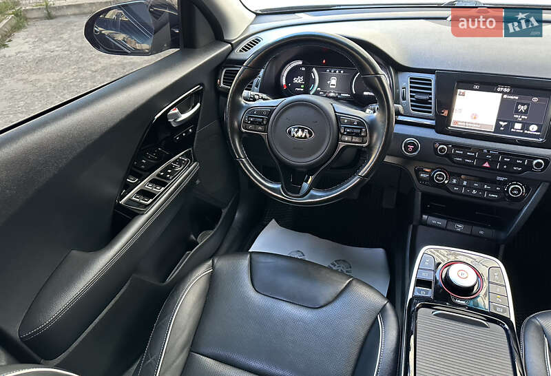 Позашляховик / Кросовер Kia Niro 2019 в Івано-Франківську