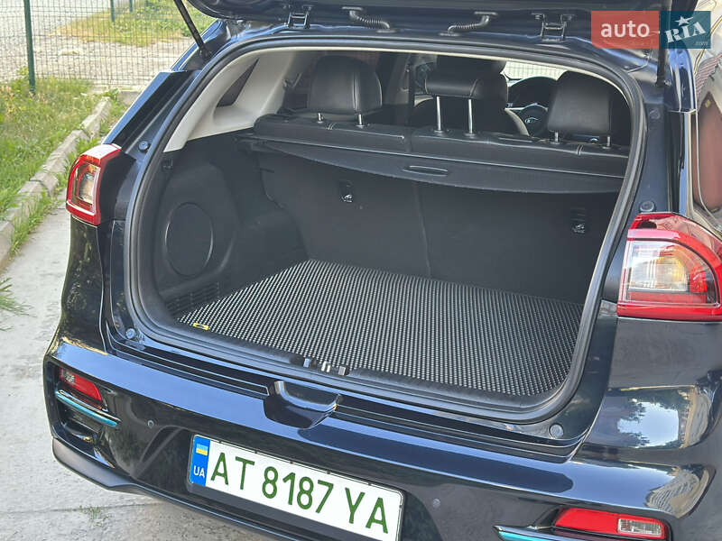 Позашляховик / Кросовер Kia Niro 2019 в Івано-Франківську