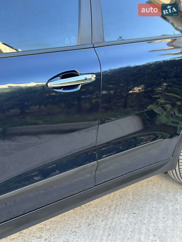 Позашляховик / Кросовер Kia Niro 2019 в Івано-Франківську