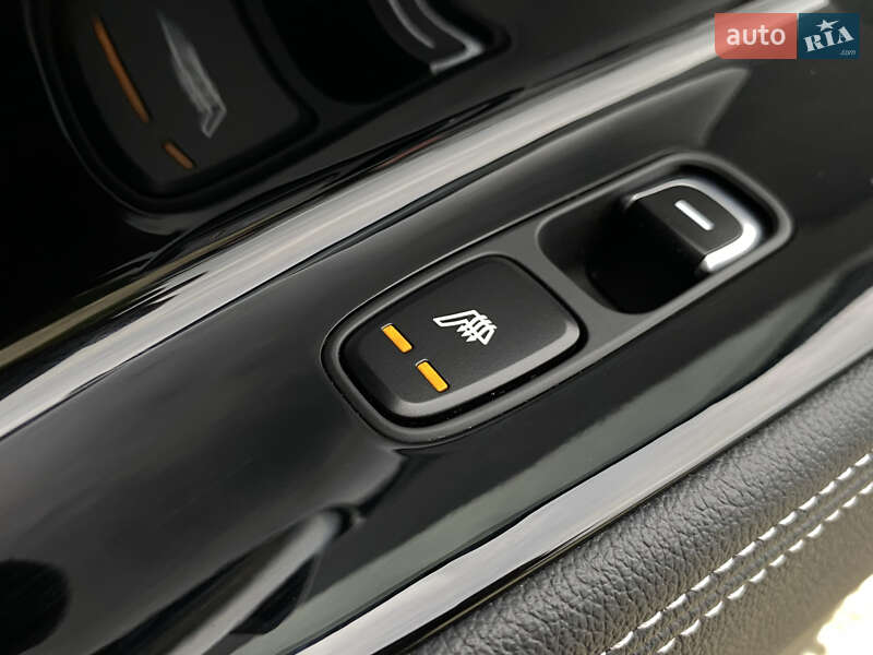 Позашляховик / Кросовер Kia Niro 2020 в Львові