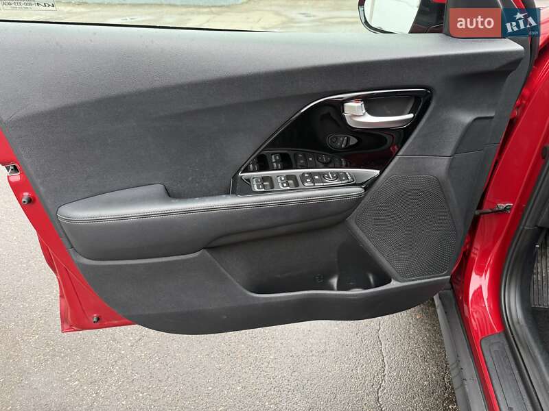 Внедорожник / Кроссовер Kia Niro 2022 в Одессе фото 9 Внедорожник / Кроссовер Kia Niro 2022 в Одессе