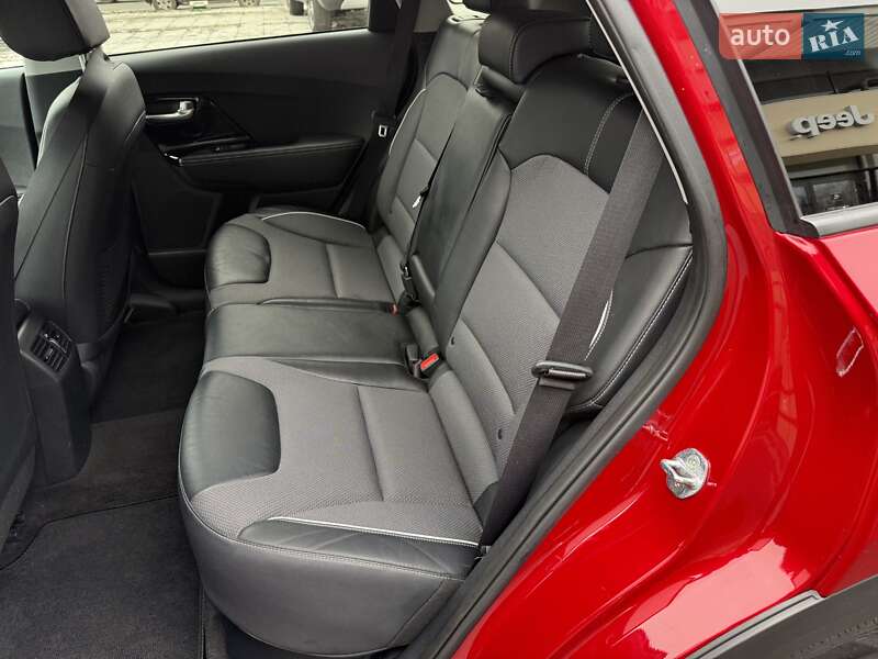 Внедорожник / Кроссовер Kia Niro 2022 в Одессе фото 16 Внедорожник / Кроссовер Kia Niro 2022 в Одессе