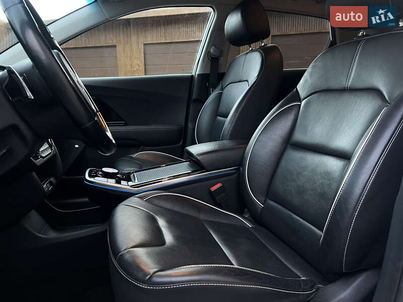 Внедорожник / Кроссовер Kia Niro 2020 в Тернополе