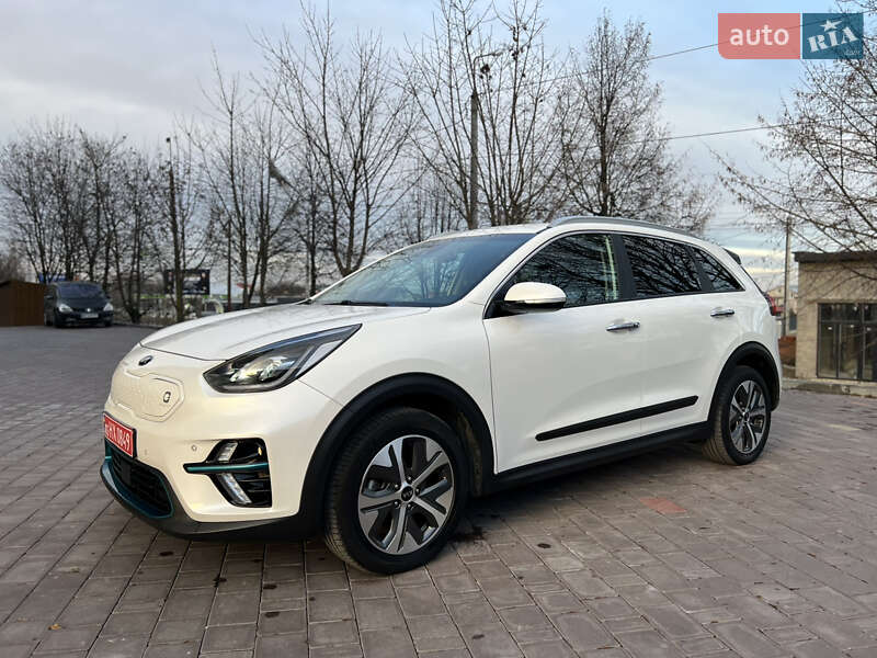 Внедорожник / Кроссовер Kia Niro 2020 в Тернополе