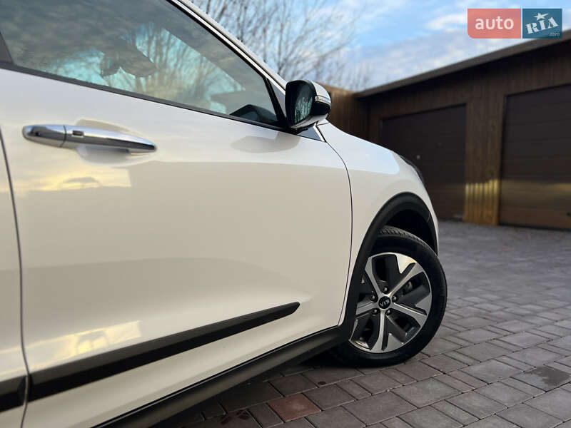 Внедорожник / Кроссовер Kia Niro 2020 в Тернополе