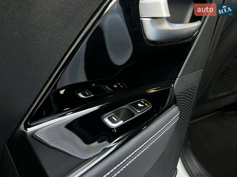 Внедорожник / Кроссовер Kia Niro 2020 в Тернополе