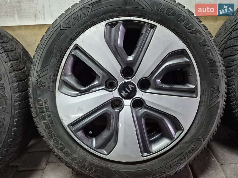 Внедорожник / Кроссовер Kia Niro 2019 в Владимире фото 72 Внедорожник / Кроссовер Kia Niro 2019 в Владимире