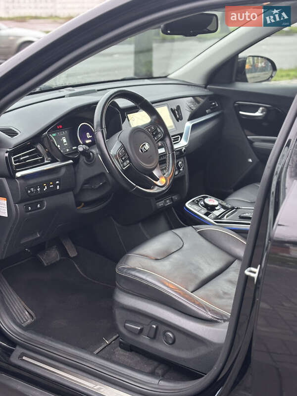 Внедорожник / Кроссовер Kia Niro 2021 в Черкассах фото 15 Внедорожник / Кроссовер Kia Niro 2021 в Черкассах