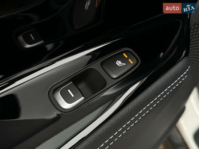 Позашляховик / Кросовер Kia Niro 2022 в Львові