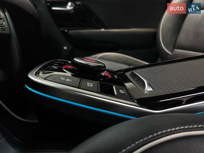 Позашляховик / Кросовер Kia Niro 2022 в Львові