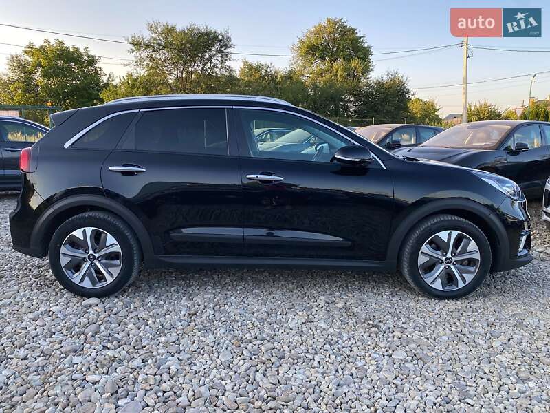 Внедорожник / Кроссовер Kia Niro 2020 в Львове
