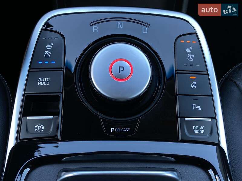 Внедорожник / Кроссовер Kia Niro 2020 в Львове