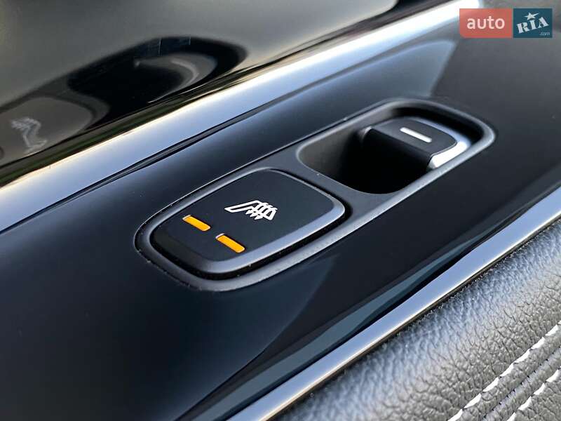 Внедорожник / Кроссовер Kia Niro 2020 в Львове