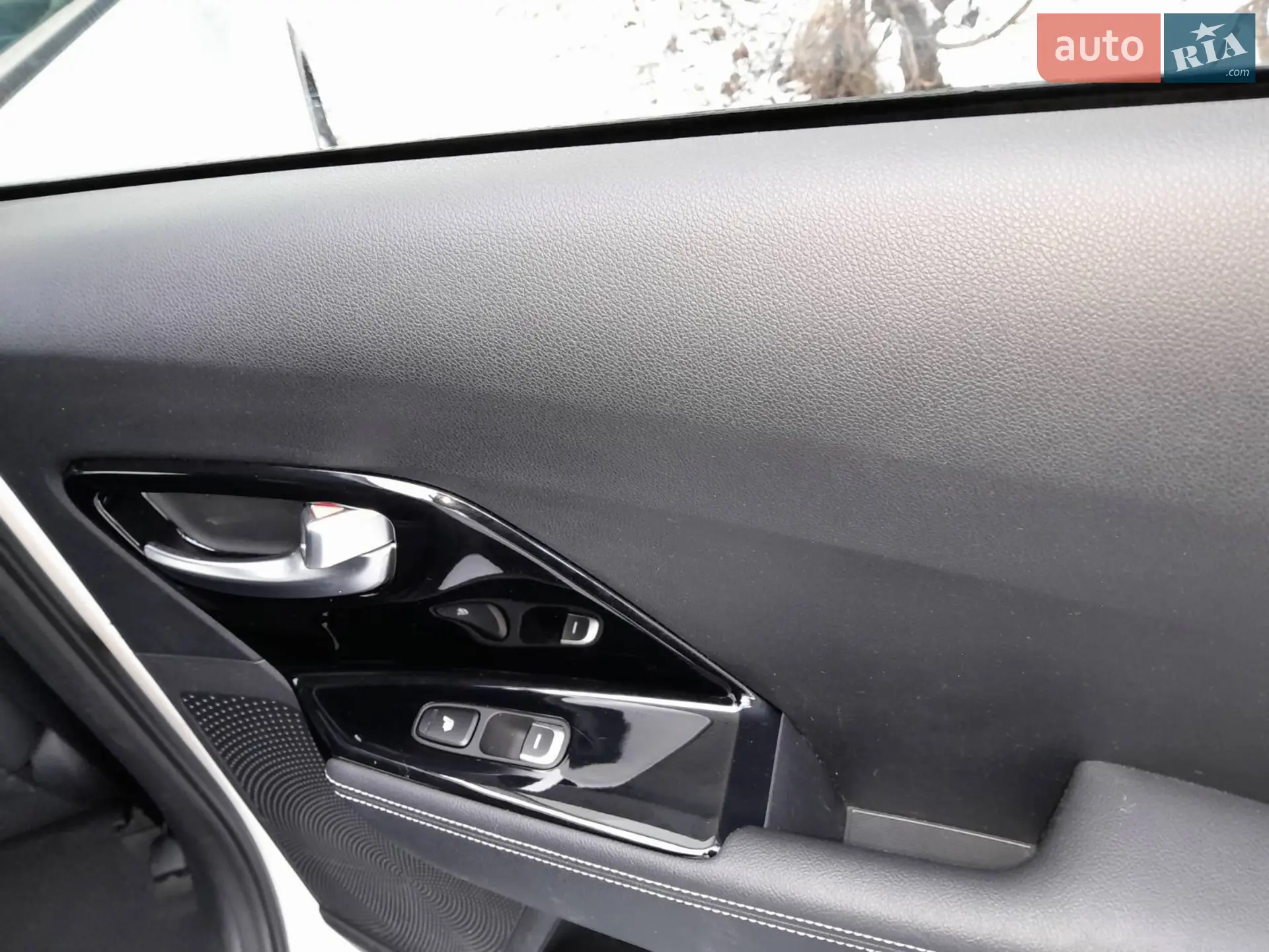 2020 Kia Niro - мініатюра 33