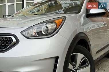 Внедорожник / Кроссовер Kia Niro 2017 в Одессе