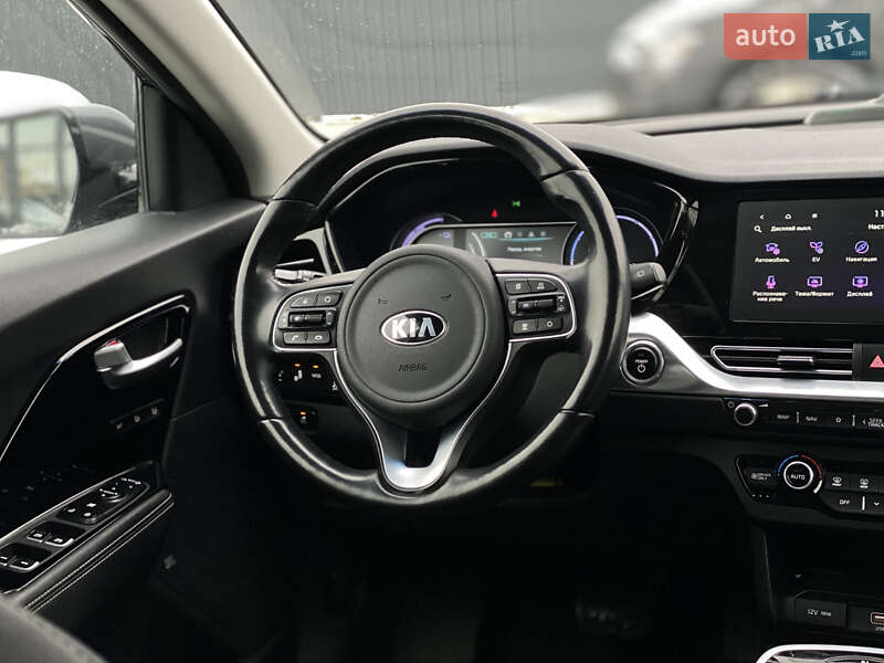 Позашляховик / Кросовер Kia Niro 2019 в Луцьку