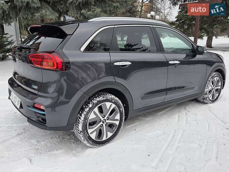 Внедорожник / Кроссовер Kia Niro 2020 в Тернополе