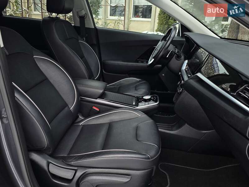 Внедорожник / Кроссовер Kia Niro 2020 в Тернополе