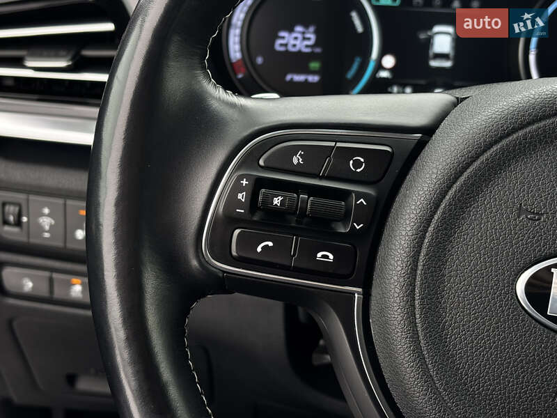 Внедорожник / Кроссовер Kia Niro 2020 в Львове фото 23 Внедорожник / Кроссовер Kia Niro 2020 в Львове