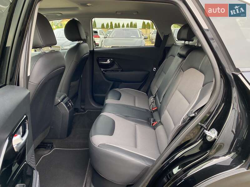 Внедорожник / Кроссовер Kia Niro 2021 в Львове