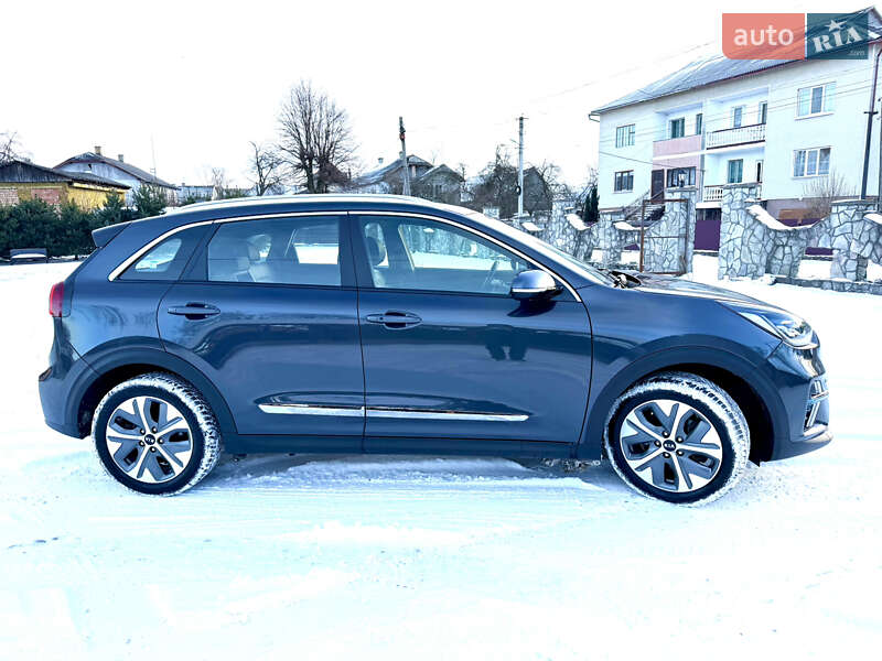 Позашляховик / Кросовер Kia Niro 2019 в Калуші