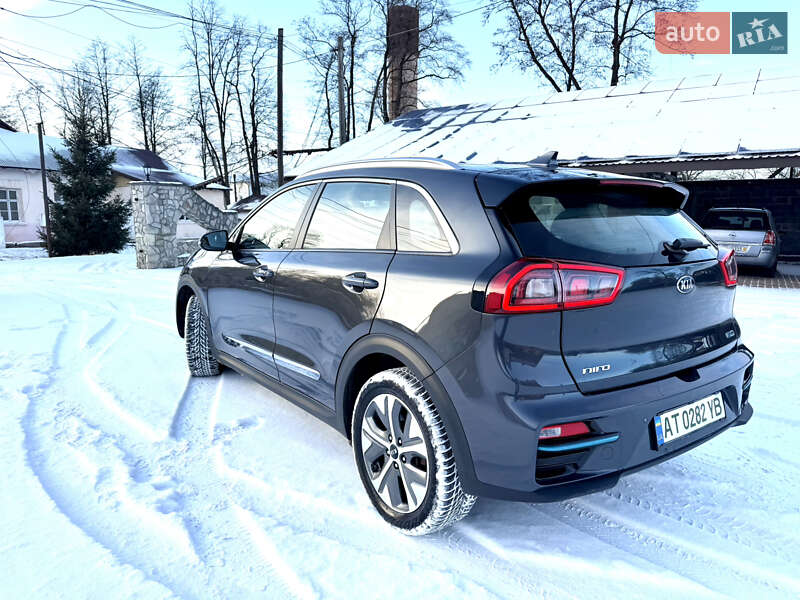 Позашляховик / Кросовер Kia Niro 2019 в Калуші
