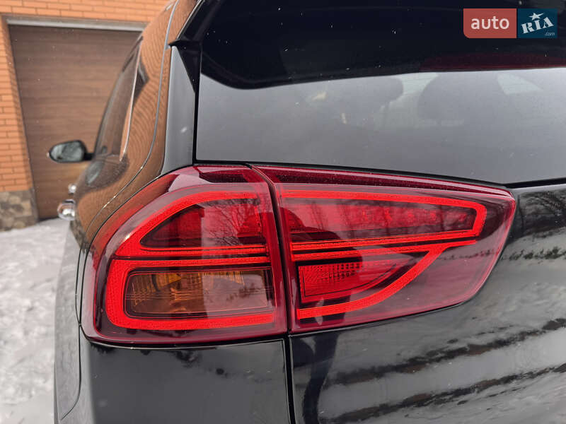 Внедорожник / Кроссовер Kia Niro 2020 в Казатине