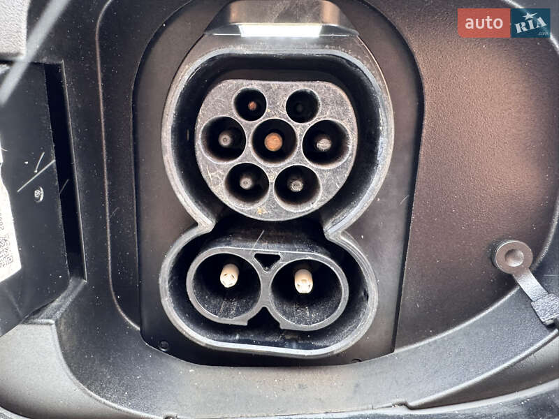 Внедорожник / Кроссовер Kia Niro 2020 в Казатине