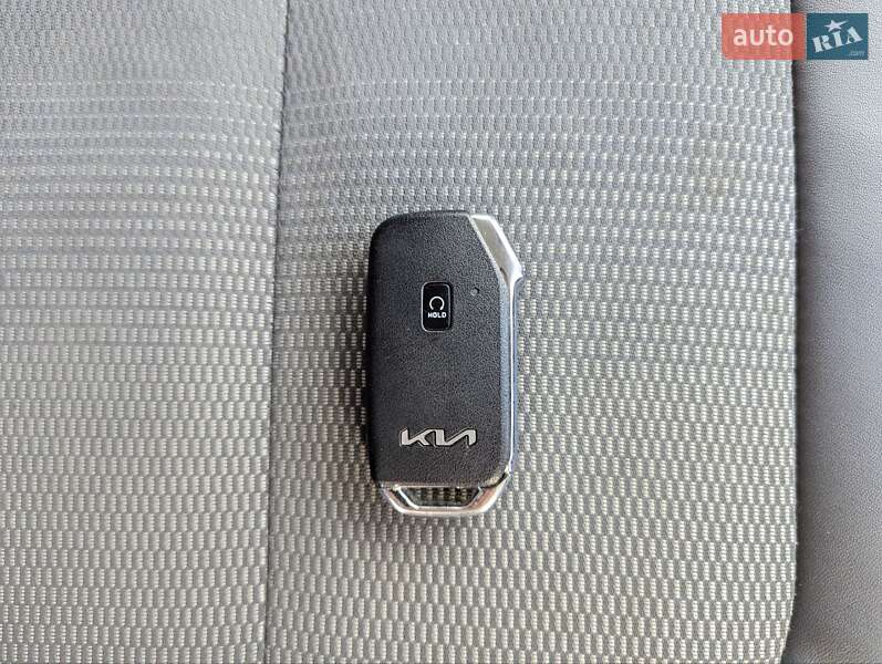 Внедорожник / Кроссовер Kia Niro 2022 в Ровно