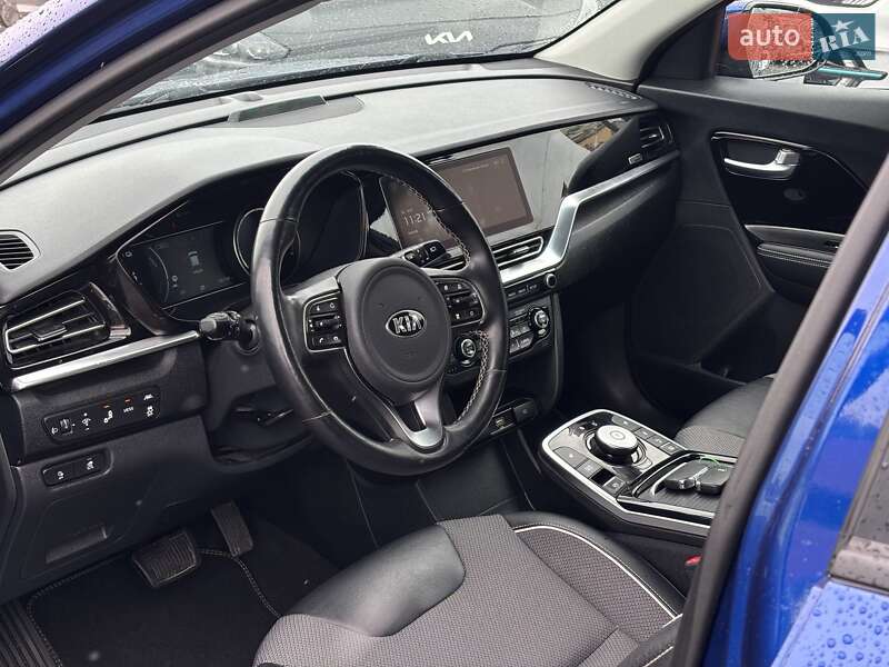 Позашляховик / Кросовер Kia Niro 2020 в Львові