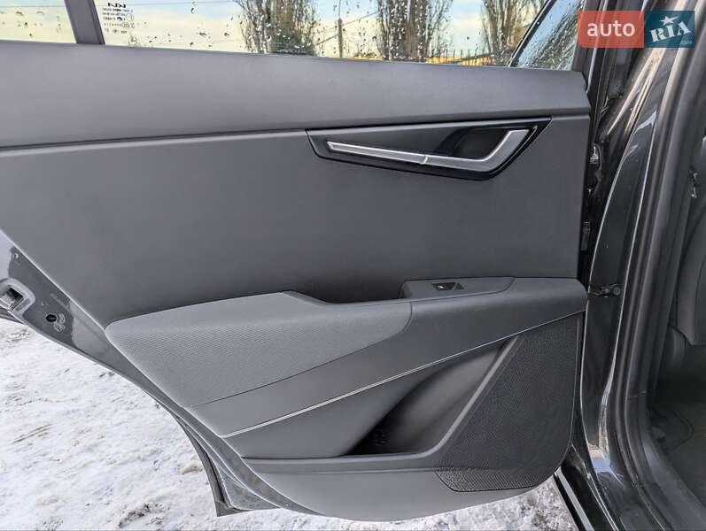 Внедорожник / Кроссовер Kia Niro 2022 в Ровно