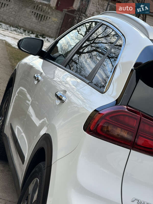 Позашляховик / Кросовер Kia Niro 2020 в Дрогобичі