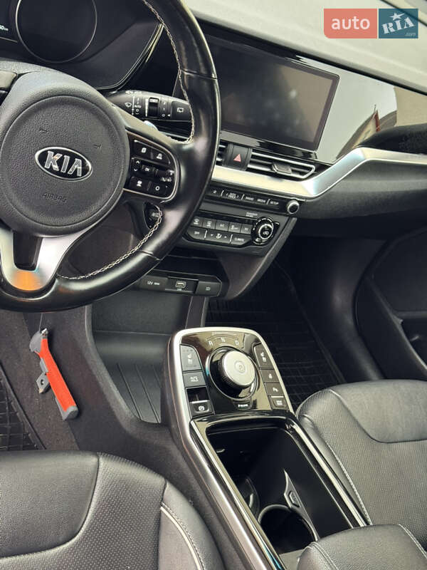 Позашляховик / Кросовер Kia Niro 2020 в Дрогобичі