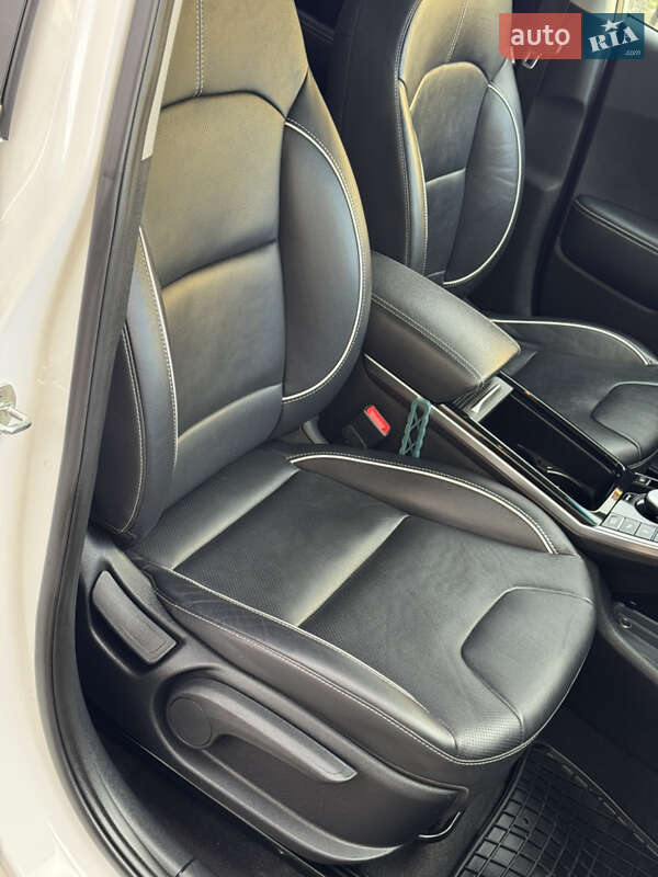 Позашляховик / Кросовер Kia Niro 2020 в Дрогобичі