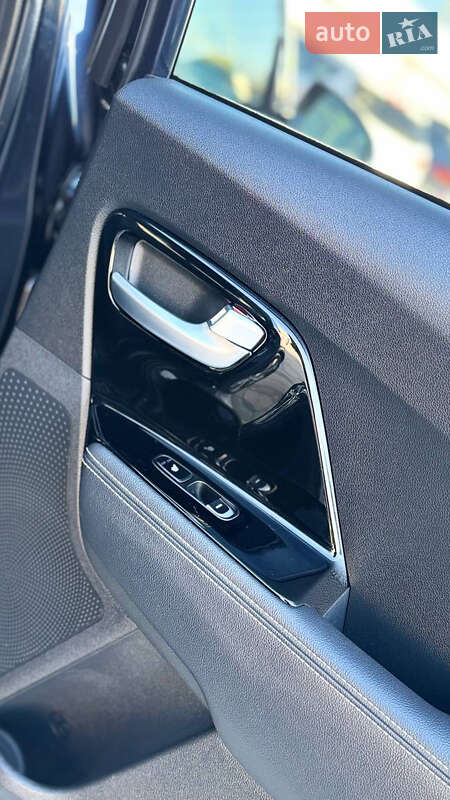 Внедорожник / Кроссовер Kia Niro 2020 в Дрогобыче