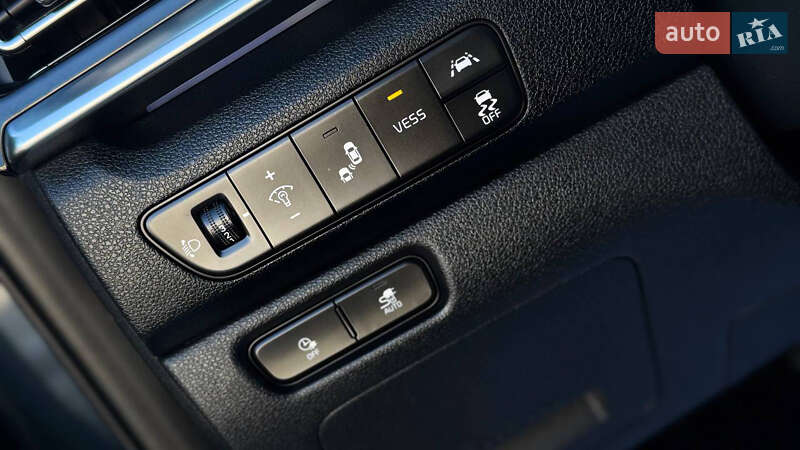 Внедорожник / Кроссовер Kia Niro 2020 в Дрогобыче