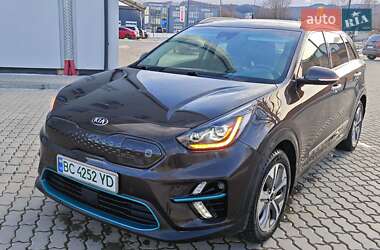 Внедорожник / Кроссовер Kia Niro 2019 в Дрогобыче