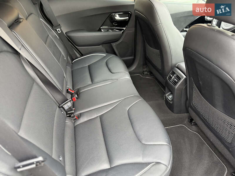 Позашляховик / Кросовер Kia Niro 2020 в Вінниці фото 31 Позашляховик / Кросовер Kia Niro 2020 в Вінниці