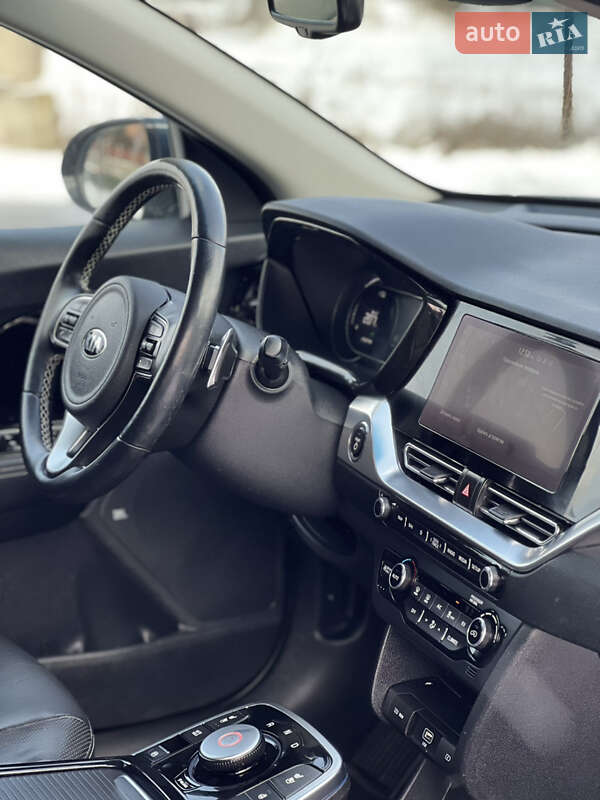 Внедорожник / Кроссовер Kia Niro 2020 в Виннице фото 38 Внедорожник / Кроссовер Kia Niro 2020 в Виннице