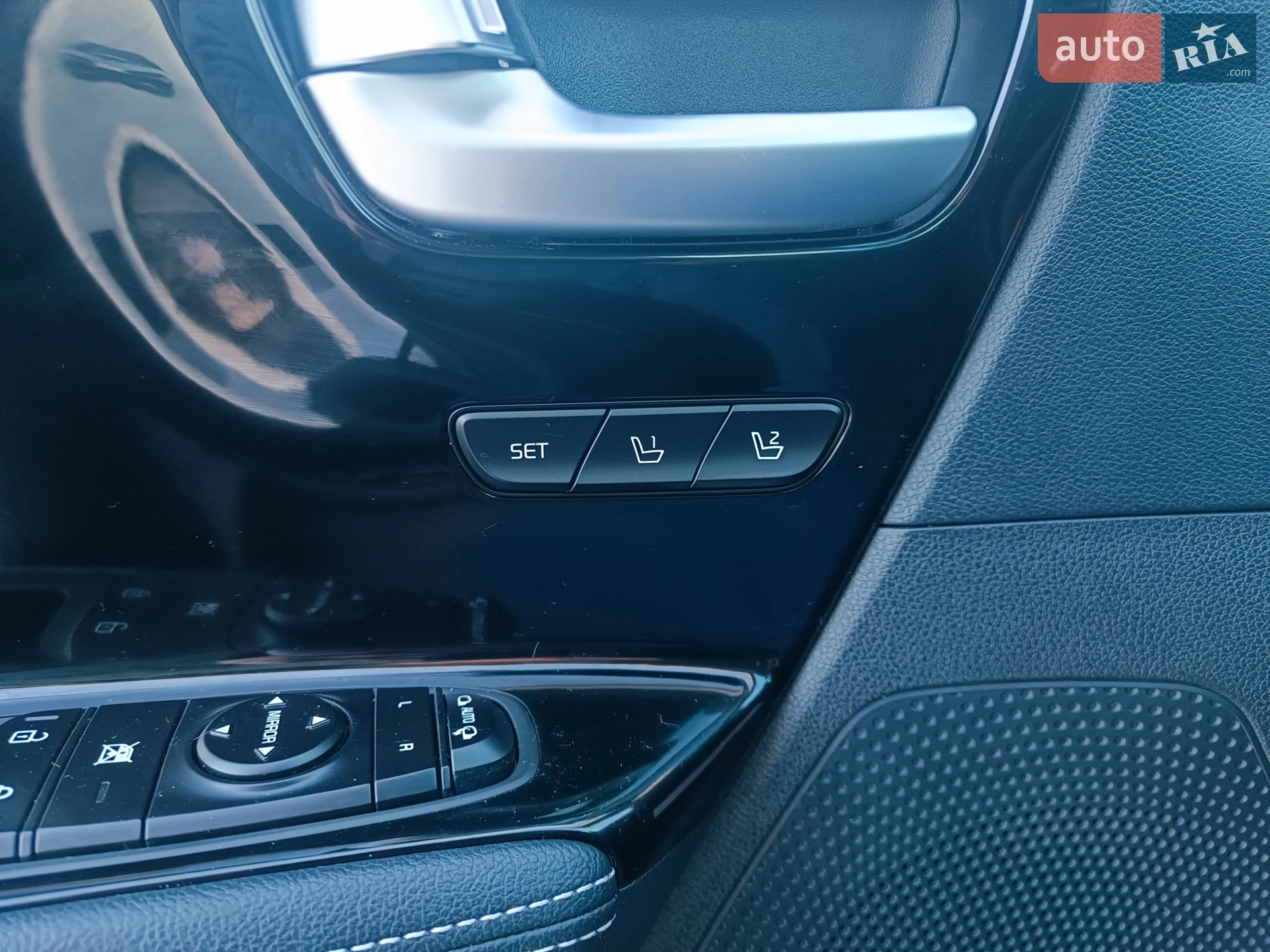 2020 Kia Niro - мініатюра 40